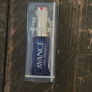 AVANCE lash serum ex